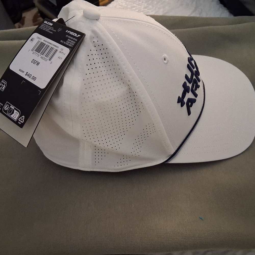 New! Under Armour Men UA Free Fit Cap Hat White Color OSFM - Picture 3 of 5